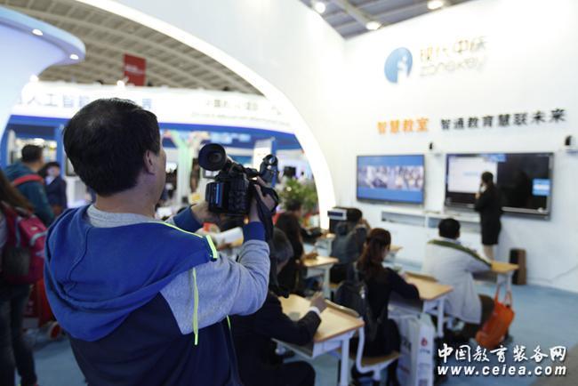 �ִ�����